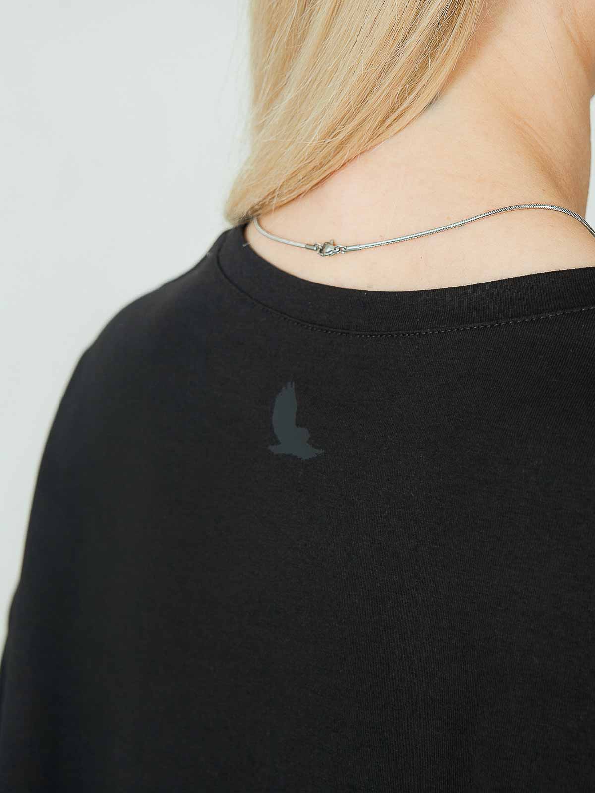 Картинка Футболка чорна